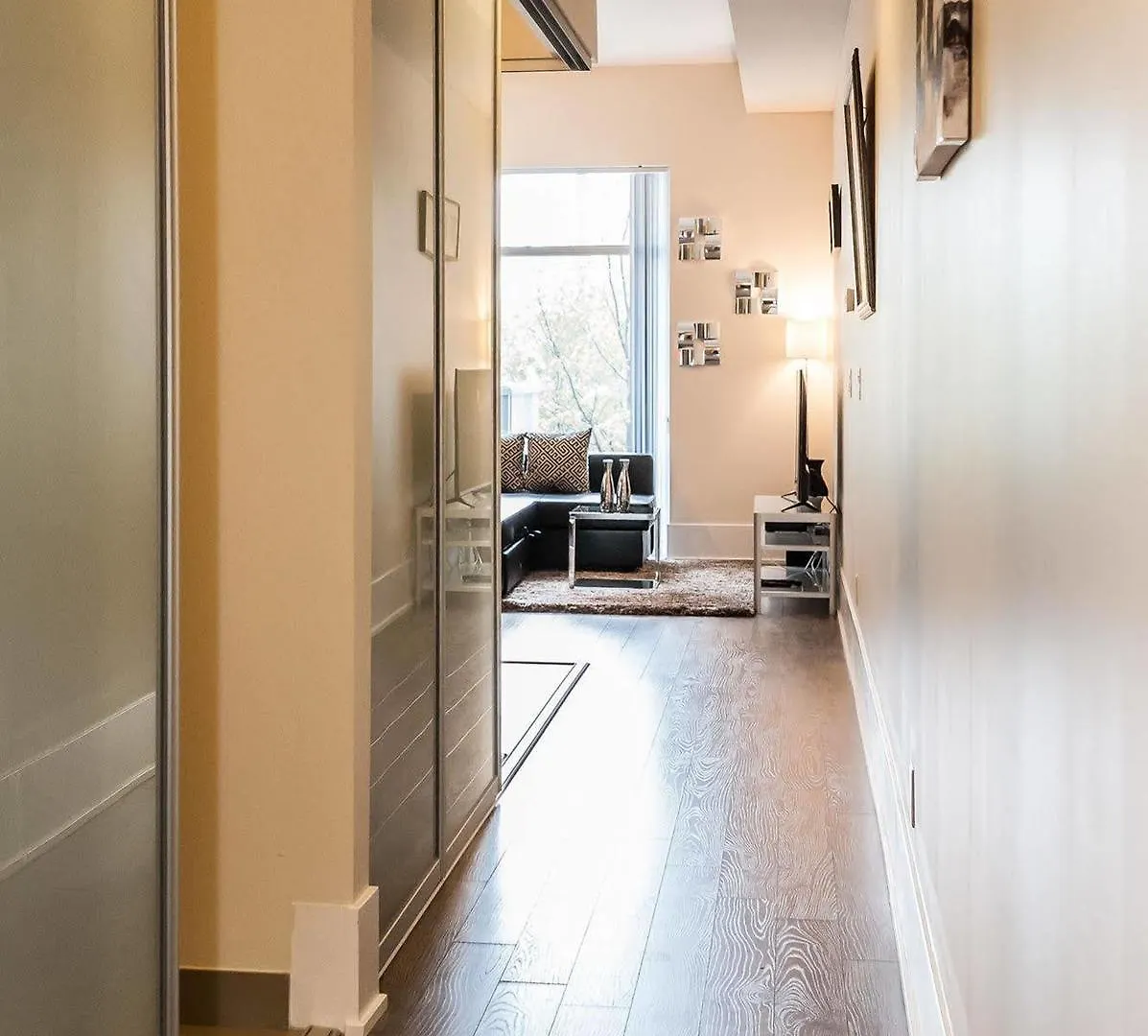 호텔 Life Suites Loft - Cn Tower 토론토