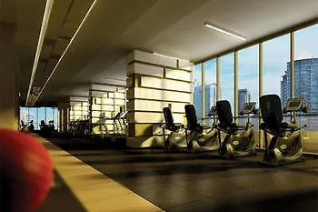 Life Suites Loft - Cn Tower Toronto Hotel